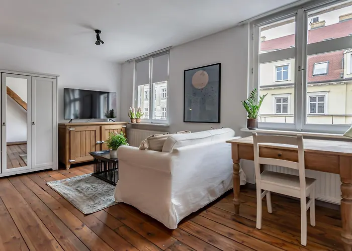 Apartment Mieszkanie W Centrum *