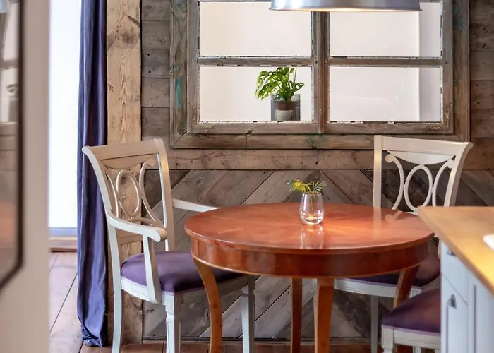 Mieszkanie W Centrum 포즈난